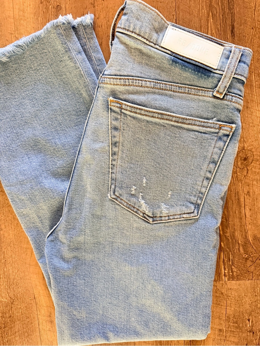 RE/DONE 70s High Rise Stove Pipe Jeans Comfort Stretch Raw Hem in Light Stone